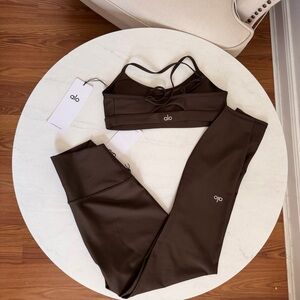 Alo Women’s Brown set